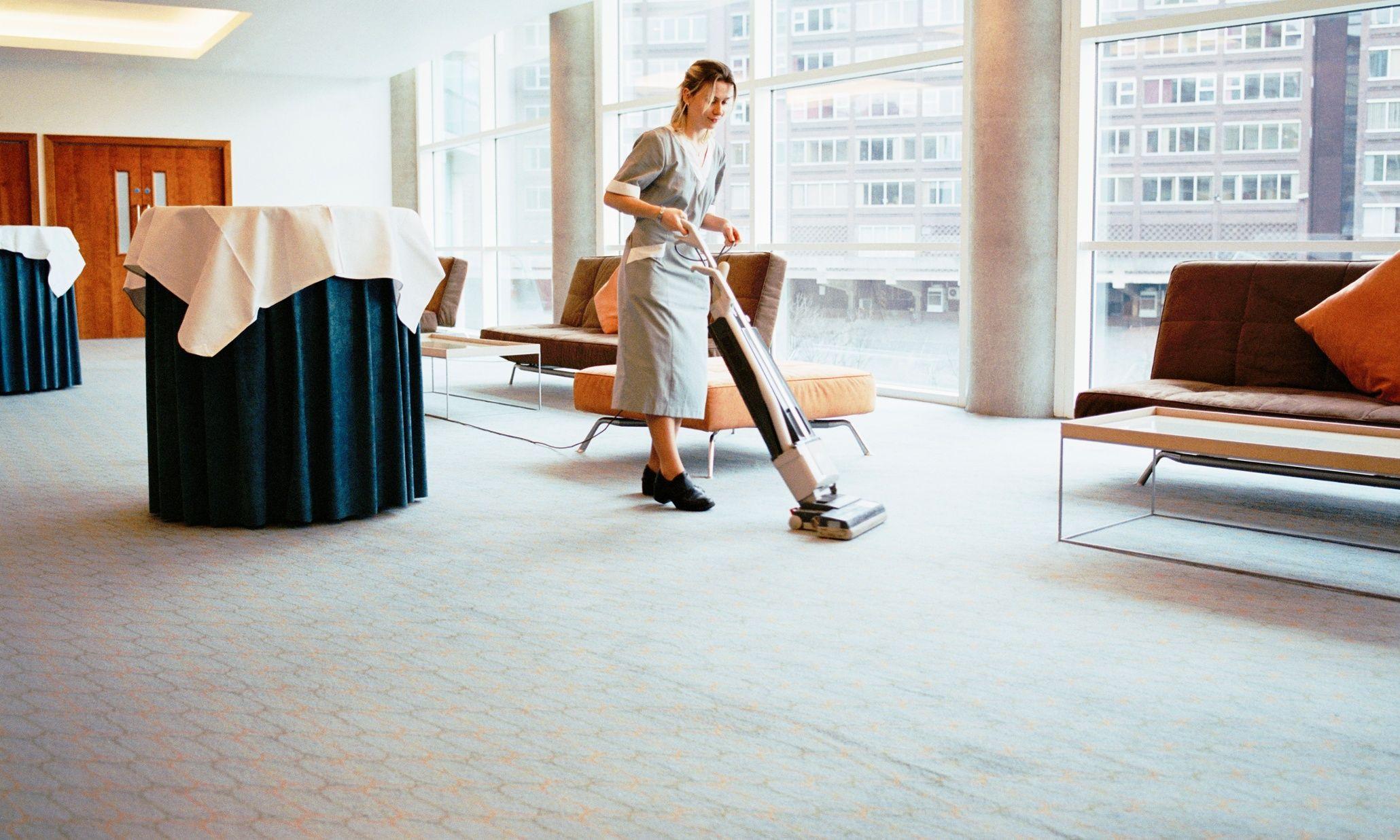 Immaculate Spaces: Professional Cleaning for Discerning Hotel Guests.